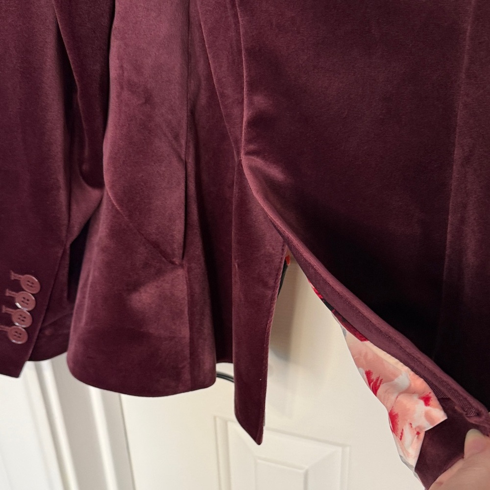 White House Black Market Deep Burgundy Velour Blazer - Picture 11 of 16